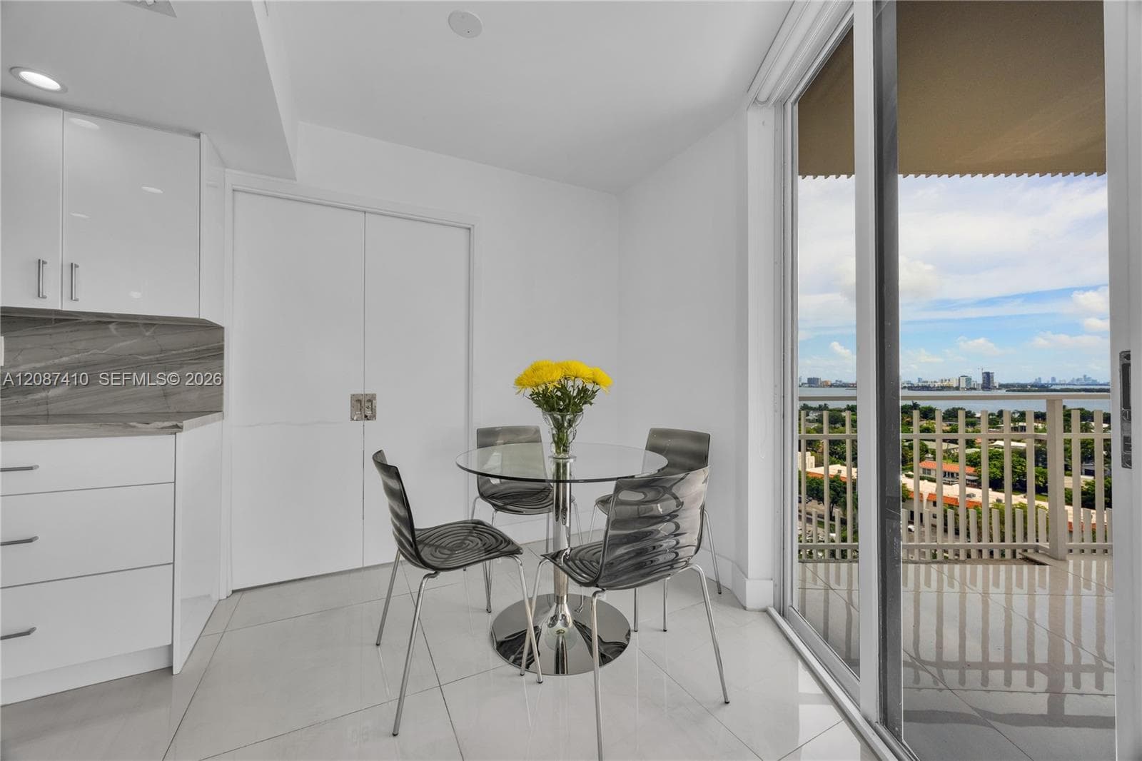 TOWERS OF QUAYSIDE CONDO · #1206 in Miami - Photo 20