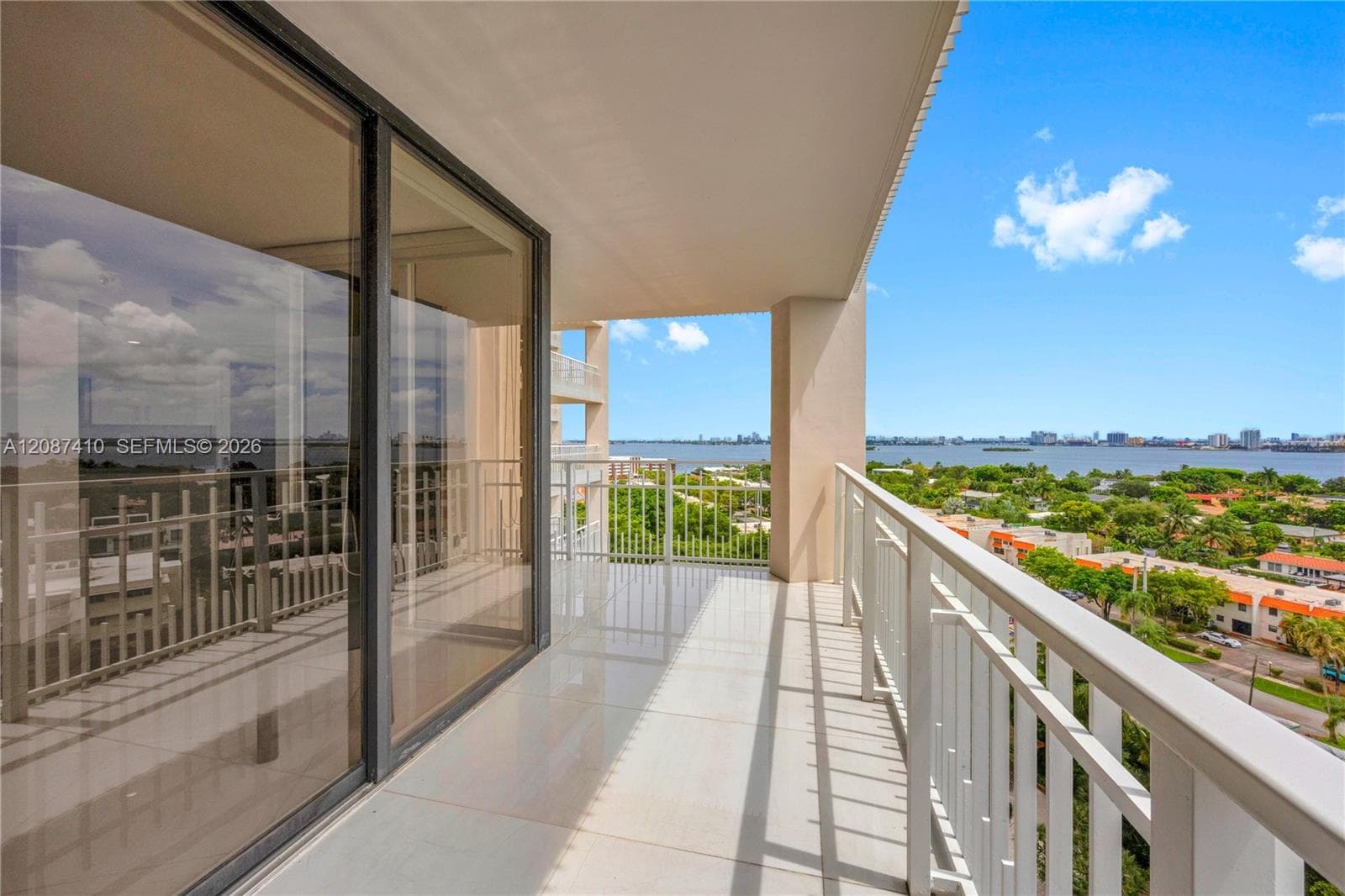 TOWERS OF QUAYSIDE CONDO · #1206 in Miami - Photo 38