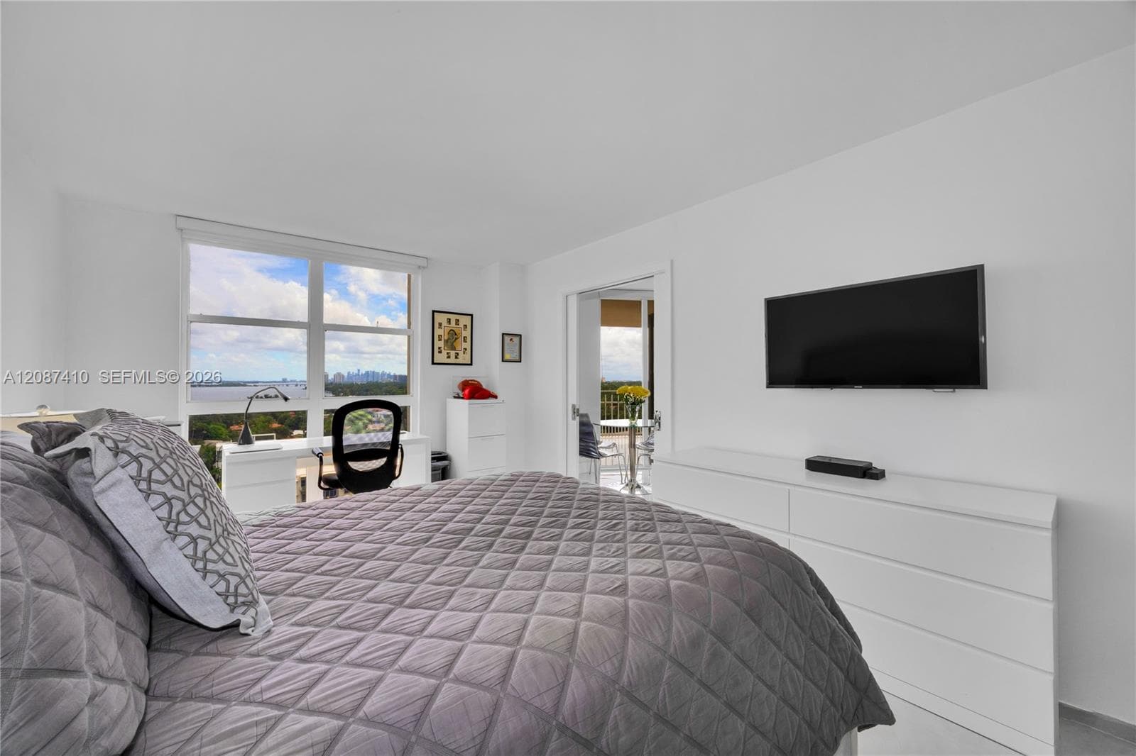 TOWERS OF QUAYSIDE CONDO · #1206 in Miami - Photo 33