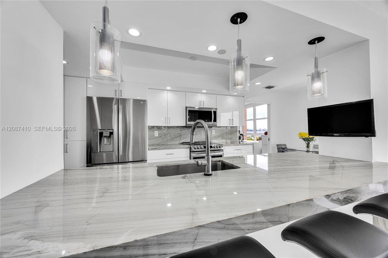 TOWERS OF QUAYSIDE CONDO · #1206 in Miami - Photo 14