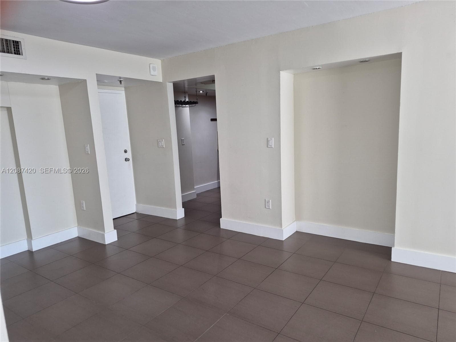 PARC PLAZA CONDO · #4A in Miami Beach - Photo 3