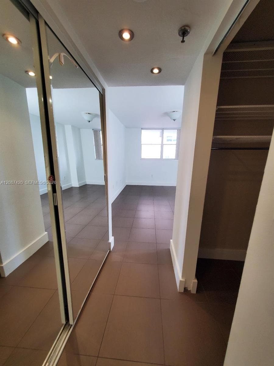 PARC PLAZA CONDO · #4A in Miami Beach - Photo 9