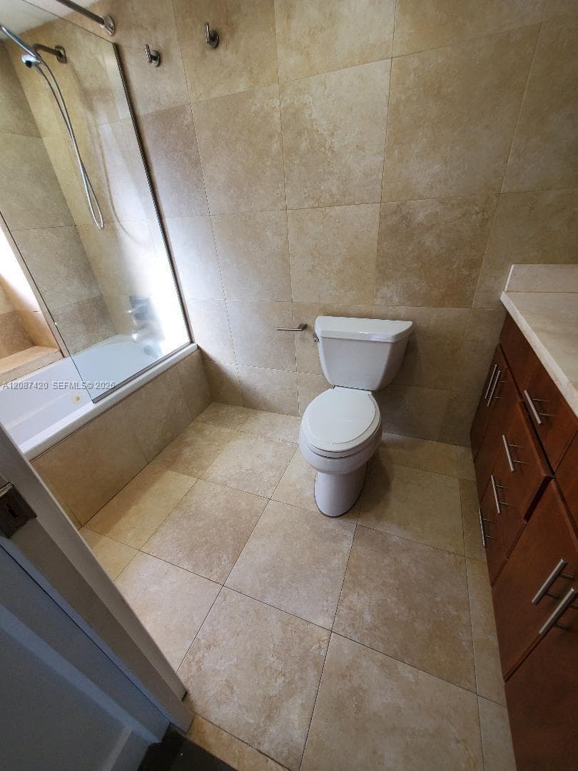 PARC PLAZA CONDO · #4A in Miami Beach - Photo 10