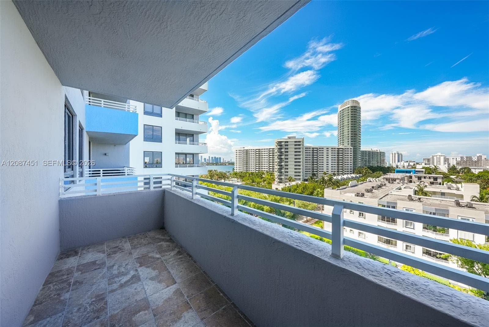 THE WAVERLY AT SOUTH BEAC · #811 in Miami Beach - Photo 13