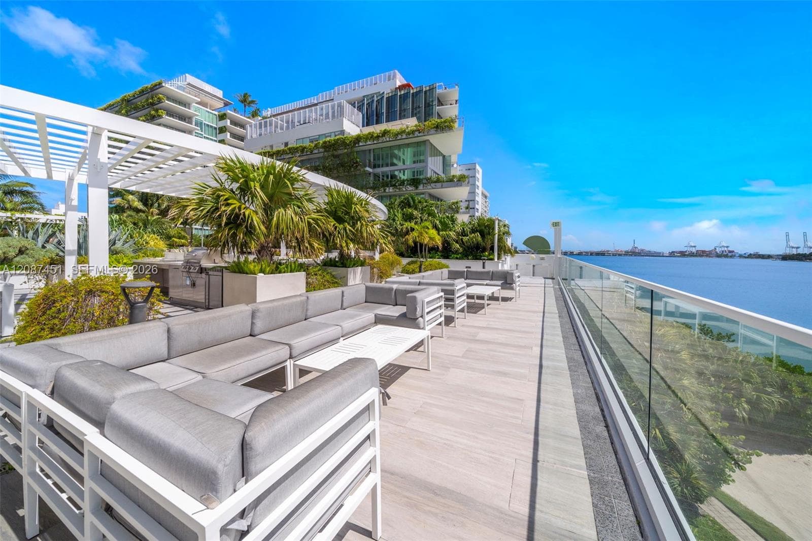 THE WAVERLY AT SOUTH BEAC · #811 in Miami Beach - Photo 21