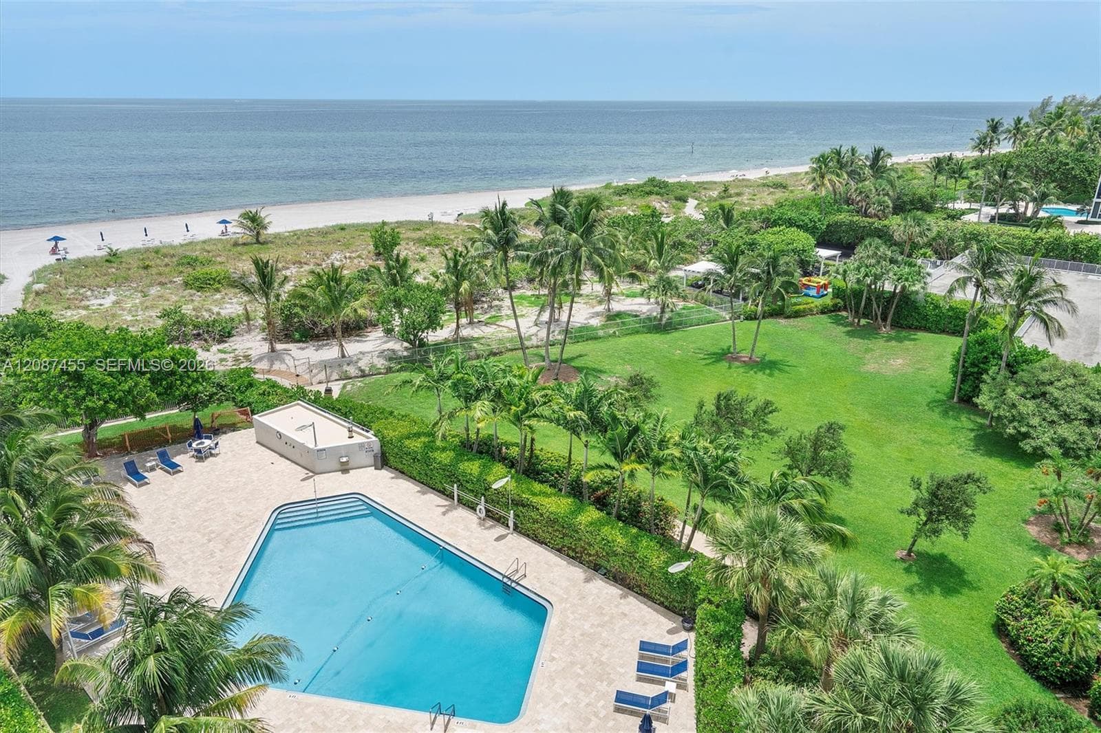Commodore Club East · #807 in Key Biscayne - Photo 8