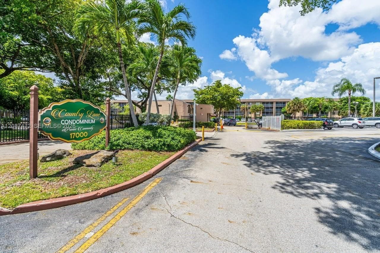COUNTRY LANE CONDO #1 · #405 in Hialeah - Photo 30