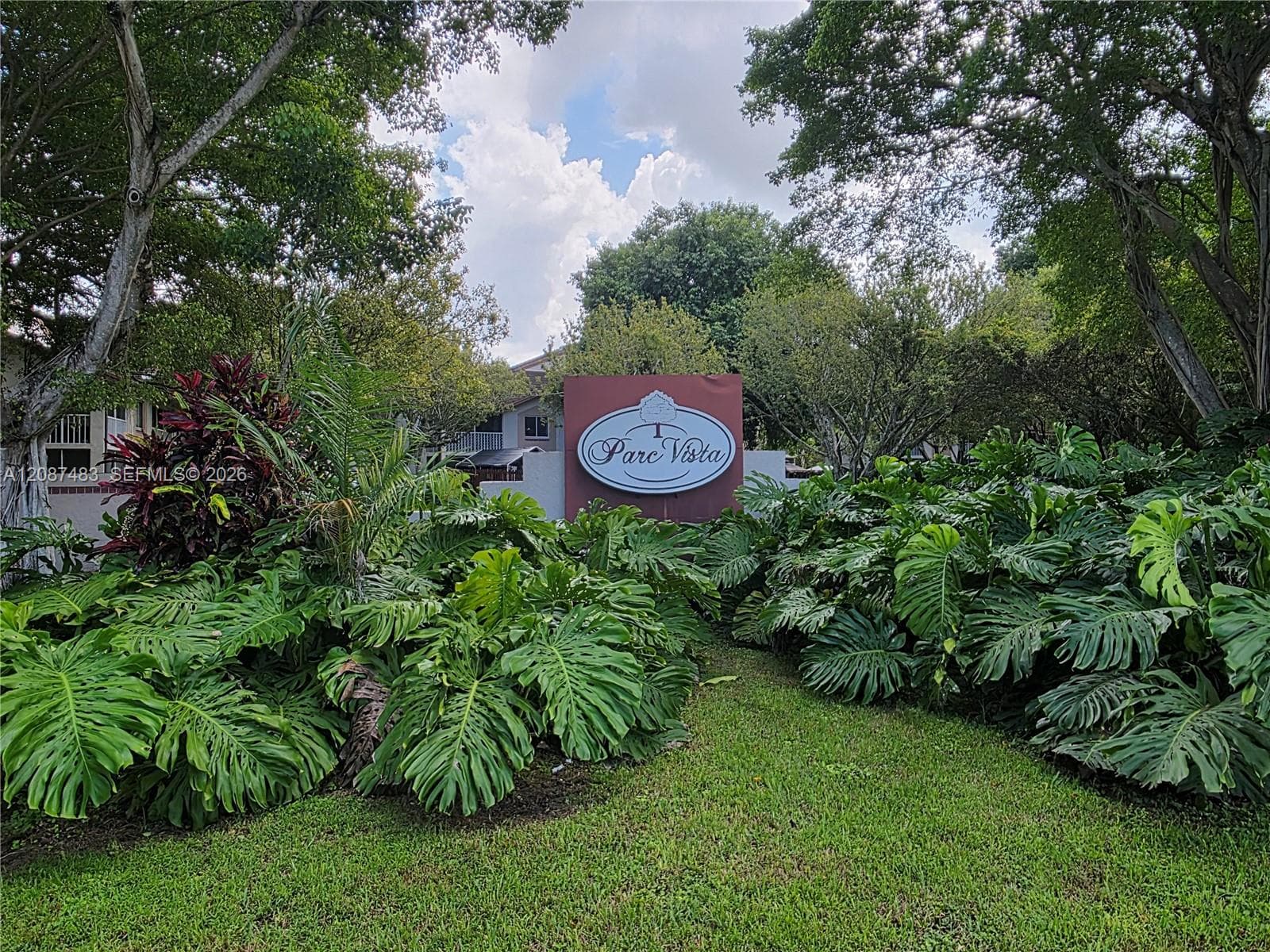 PARC VISTA · #13967 in Miami - Photo 12