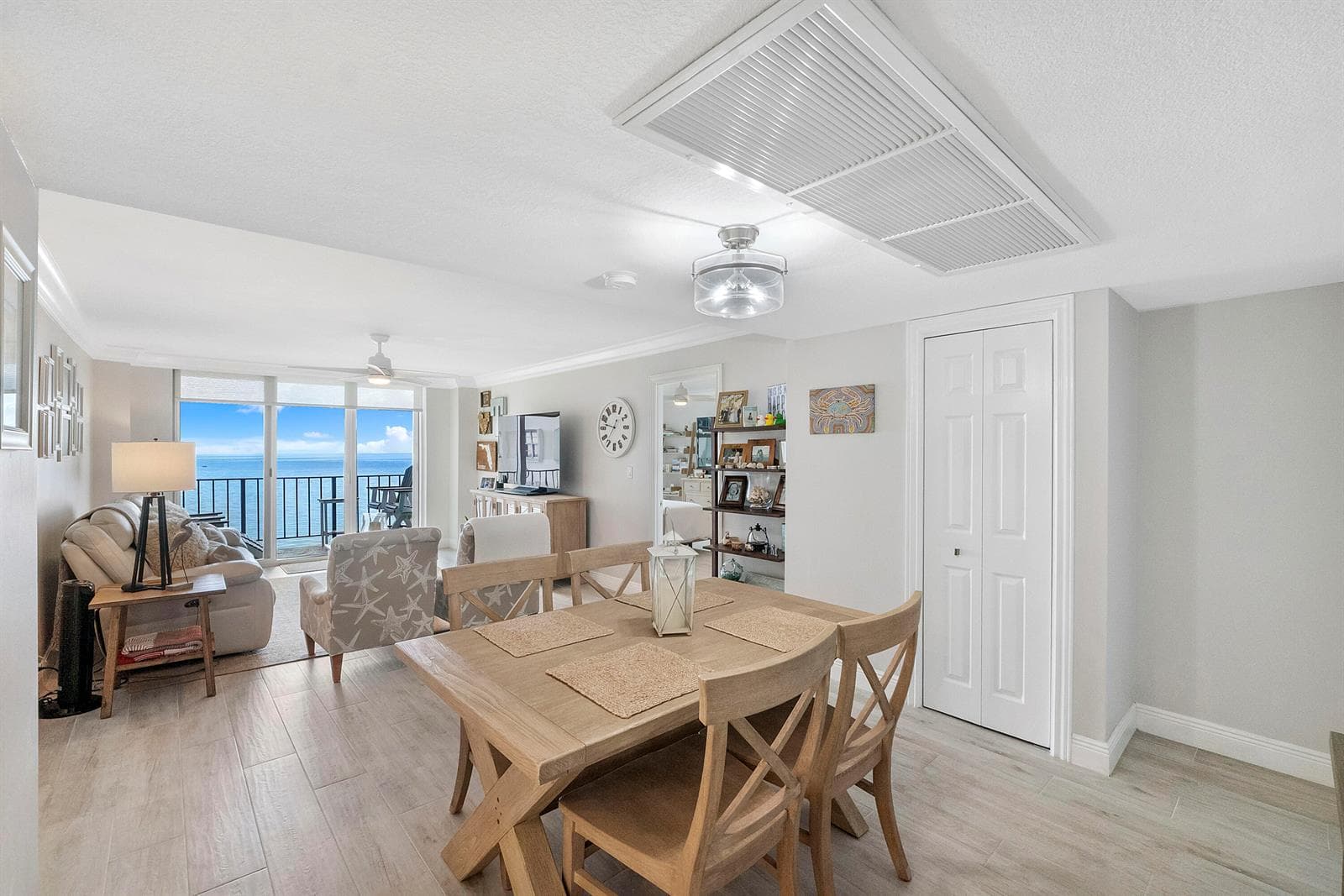 1900 S Ocean Blvd 14T_019