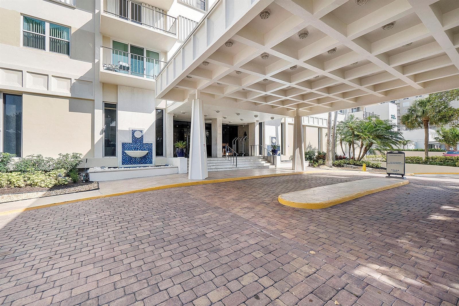 1900 S Ocean Blvd 16E_036 (2)