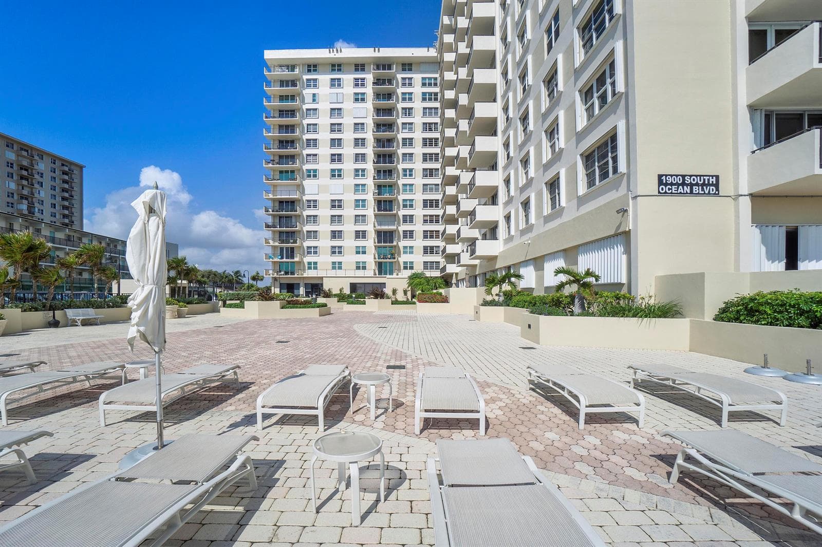 1900 S Ocean Blvd U16G_28