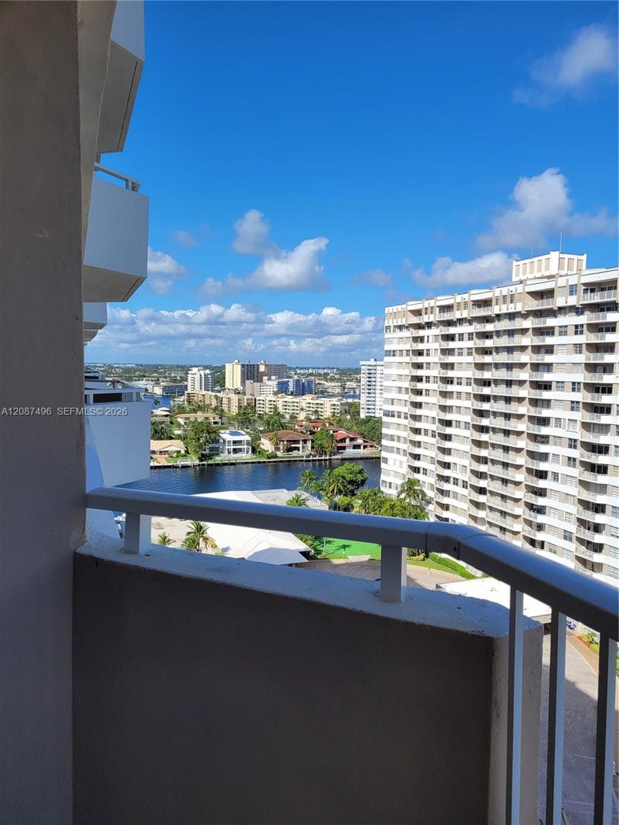 waiting for the boats to by is fun with stunning views + FULL IMPACT WINDOWS for total peace of mind and lower insurance