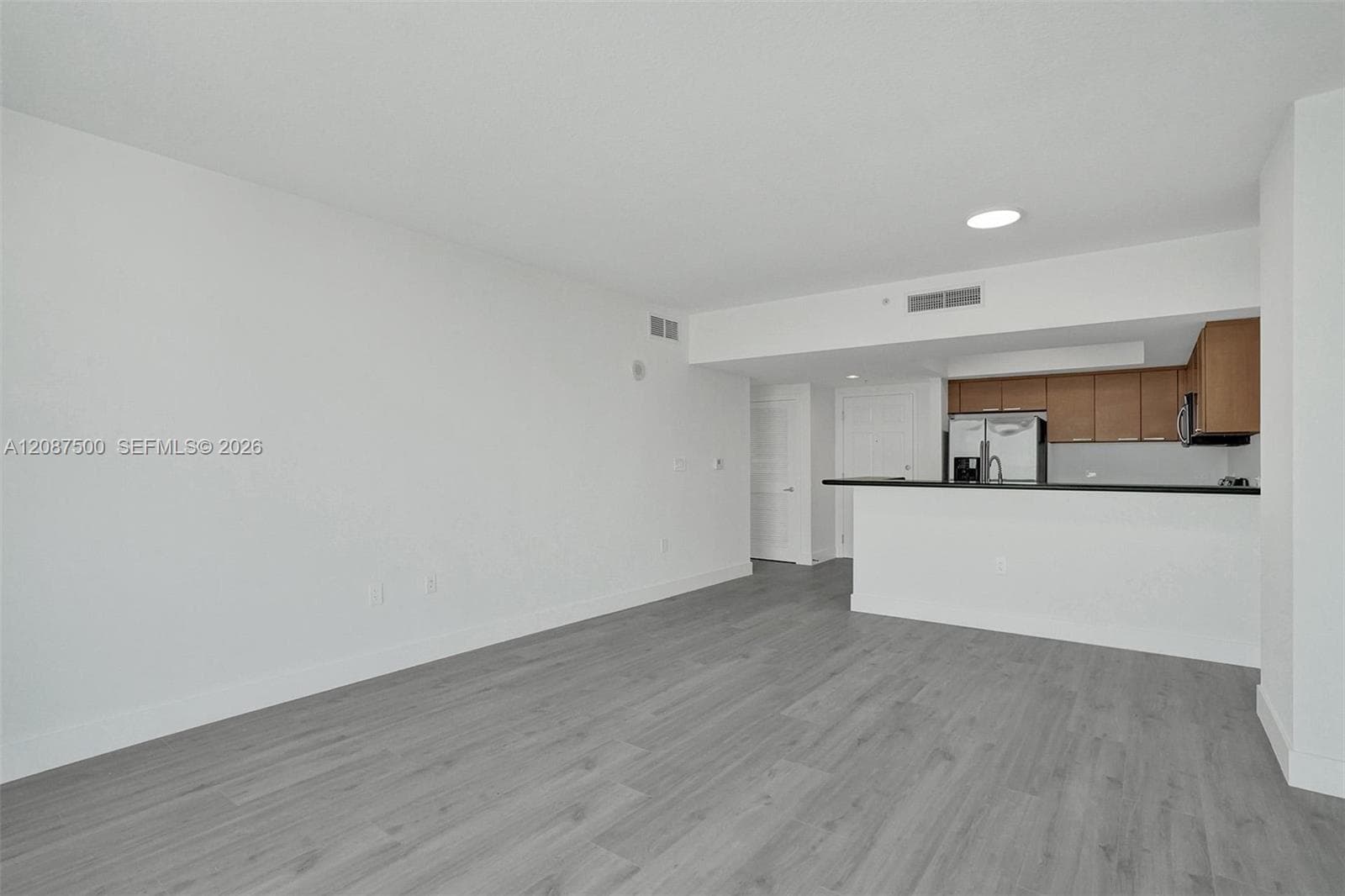 HOLLYWOOD STATION RES CON · #803 in Hollywood - Photo 3