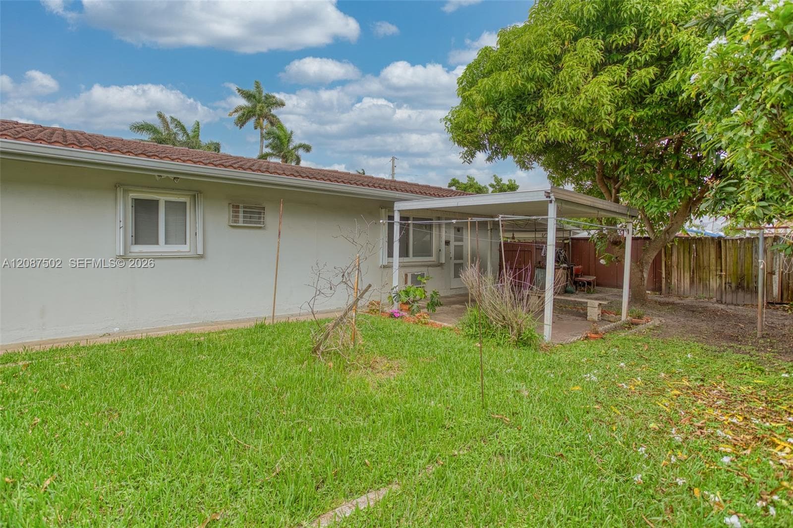 DANIA COUNTRY CLUB ESTATE · #1 in Dania Beach - Photo 14