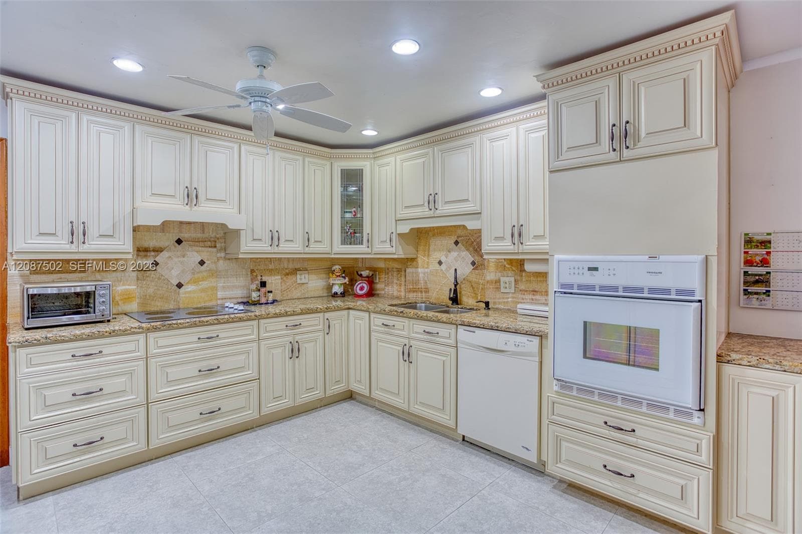 DANIA COUNTRY CLUB ESTATE · #1 in Dania Beach - Photo 4