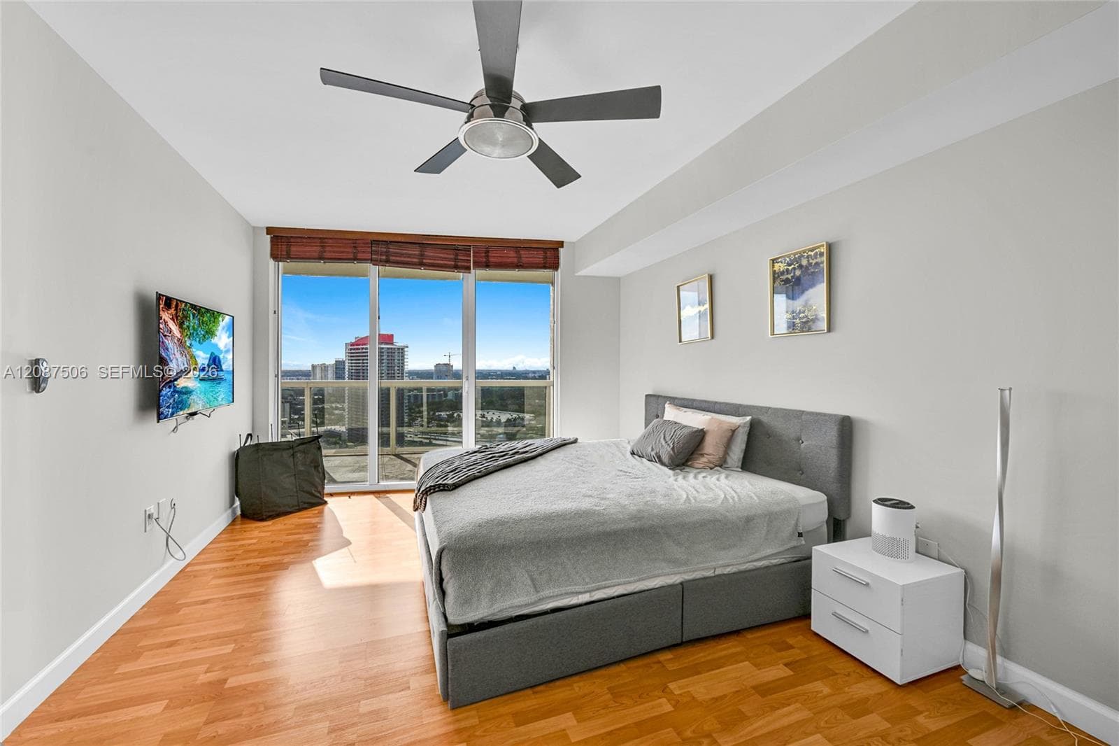 BEACH CLUB I · #2709 in Hallandale Beach - Photo 10