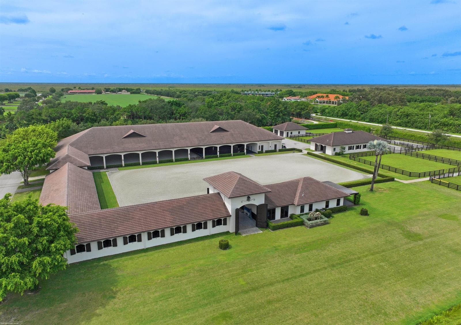13900 53rd Rd S 014