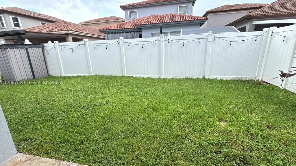 3961 NE 11th Dr #3961 photo 23