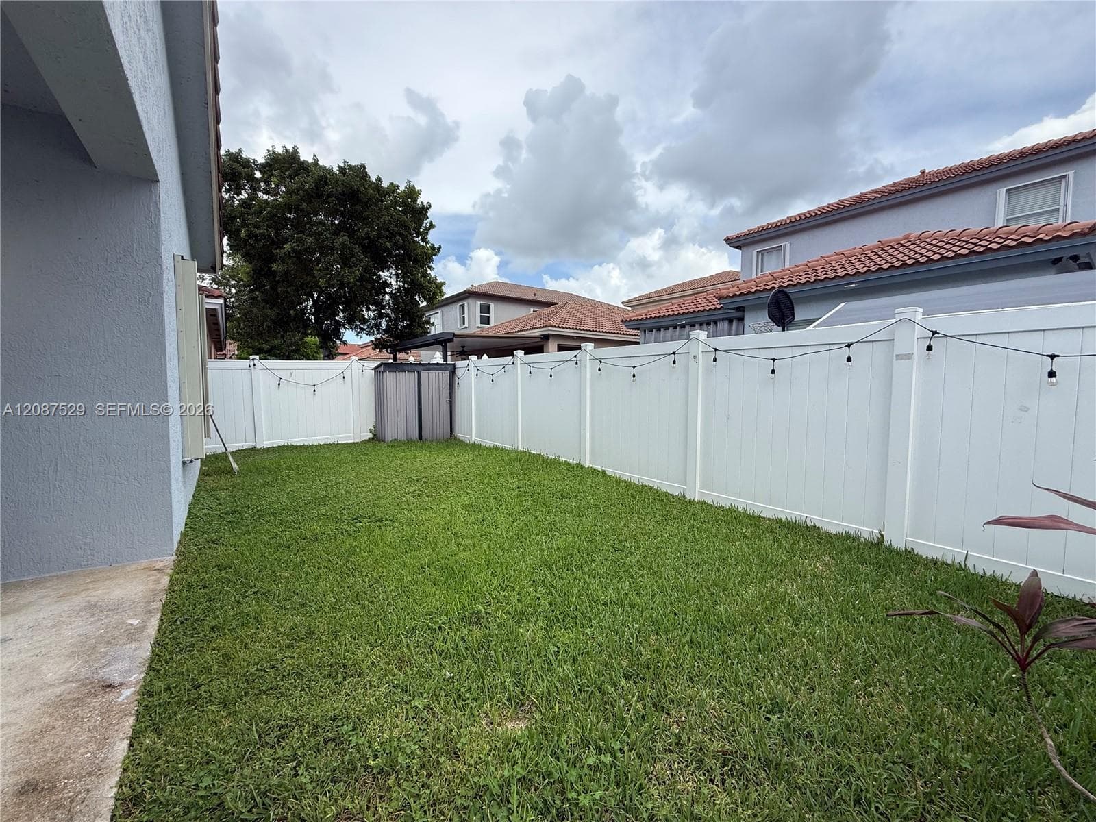 3961 NE 11th Dr #3961 photo 22
