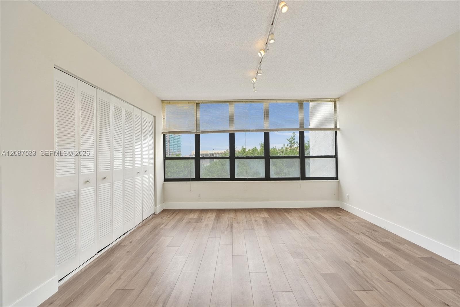 OLYMPUS CONDO PHASE · #311 in Hallandale Beach - Photo 17