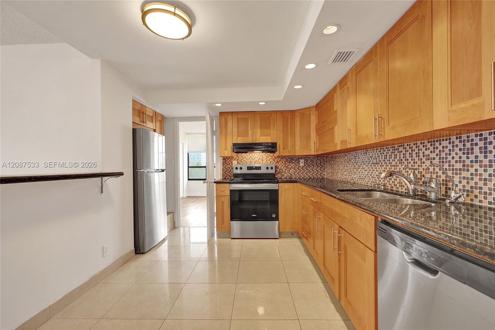 OLYMPUS CONDO PHASE · #311 in Hallandale Beach - Photo 5