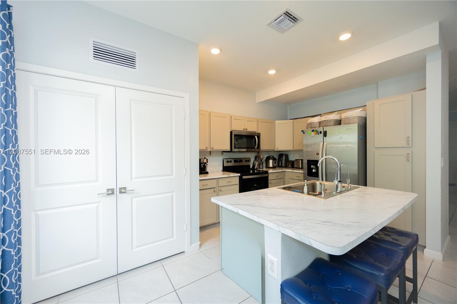 20828 NW 9 Path photo 6