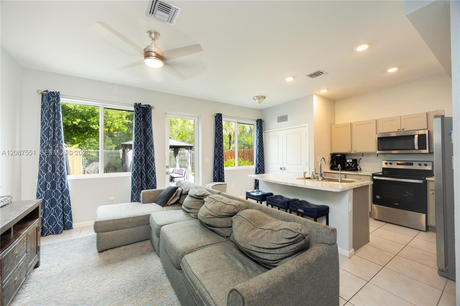 20828 NW 9 Path photo 9