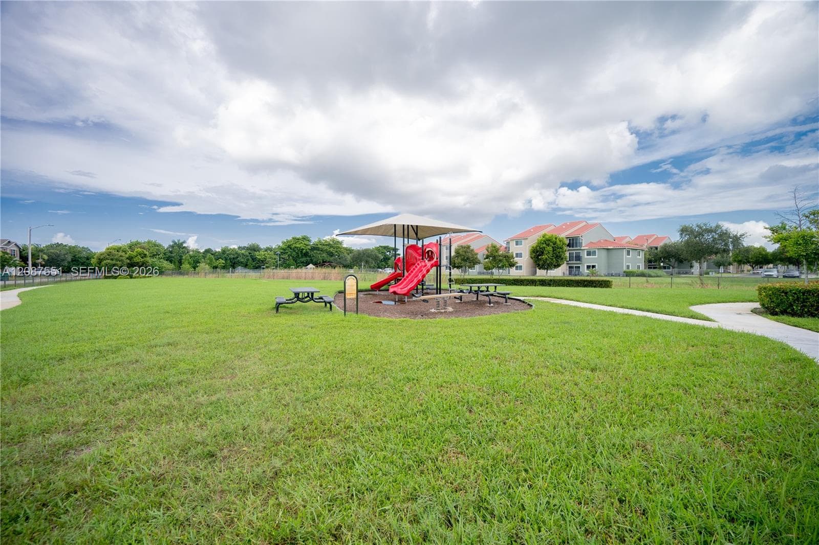 20828 NW 9 Path photo 37
