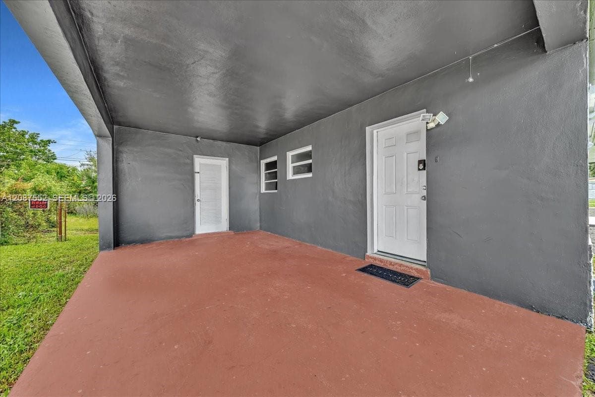 1745 NW 189th Ter photo 24