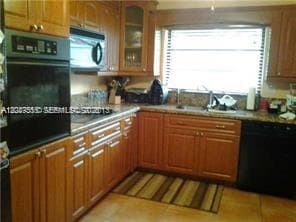 10934 SW 158th Ter photo 3