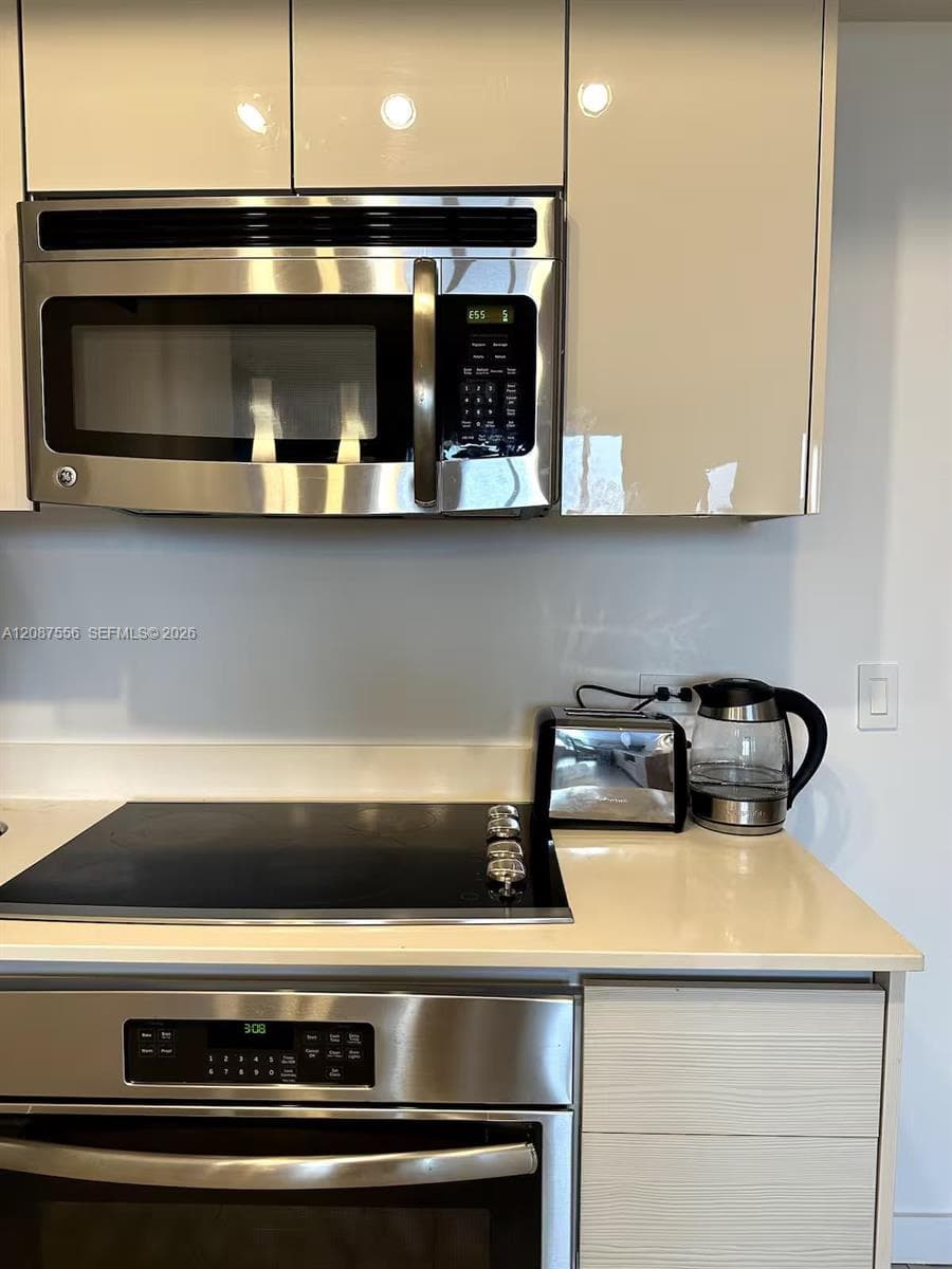 BEACHWALK CONDOMINIUM · #R1108 in Hallandale Beach - Photo 26