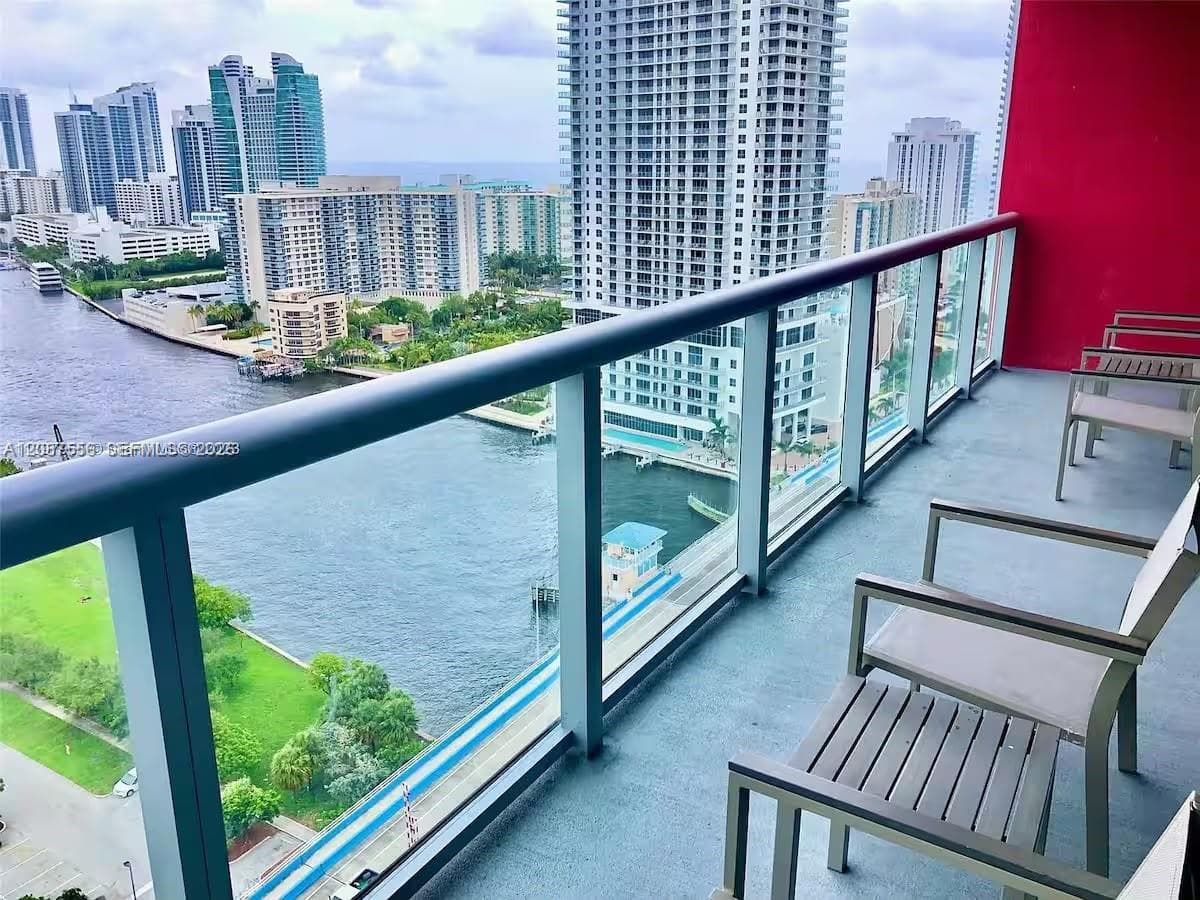 BEACHWALK CONDOMINIUM · #R1108 in Hallandale Beach - Photo 50