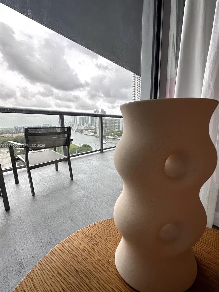 BEACHWALK CONDOMINIUM · #R1108 in Hallandale Beach - Photo 39