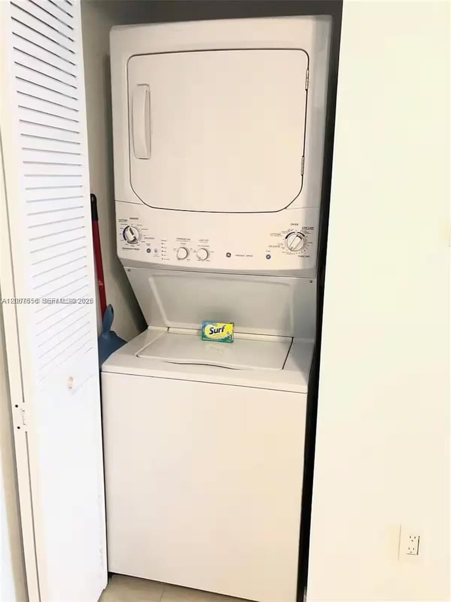 BEACHWALK CONDOMINIUM · #R1108 in Hallandale Beach - Photo 29