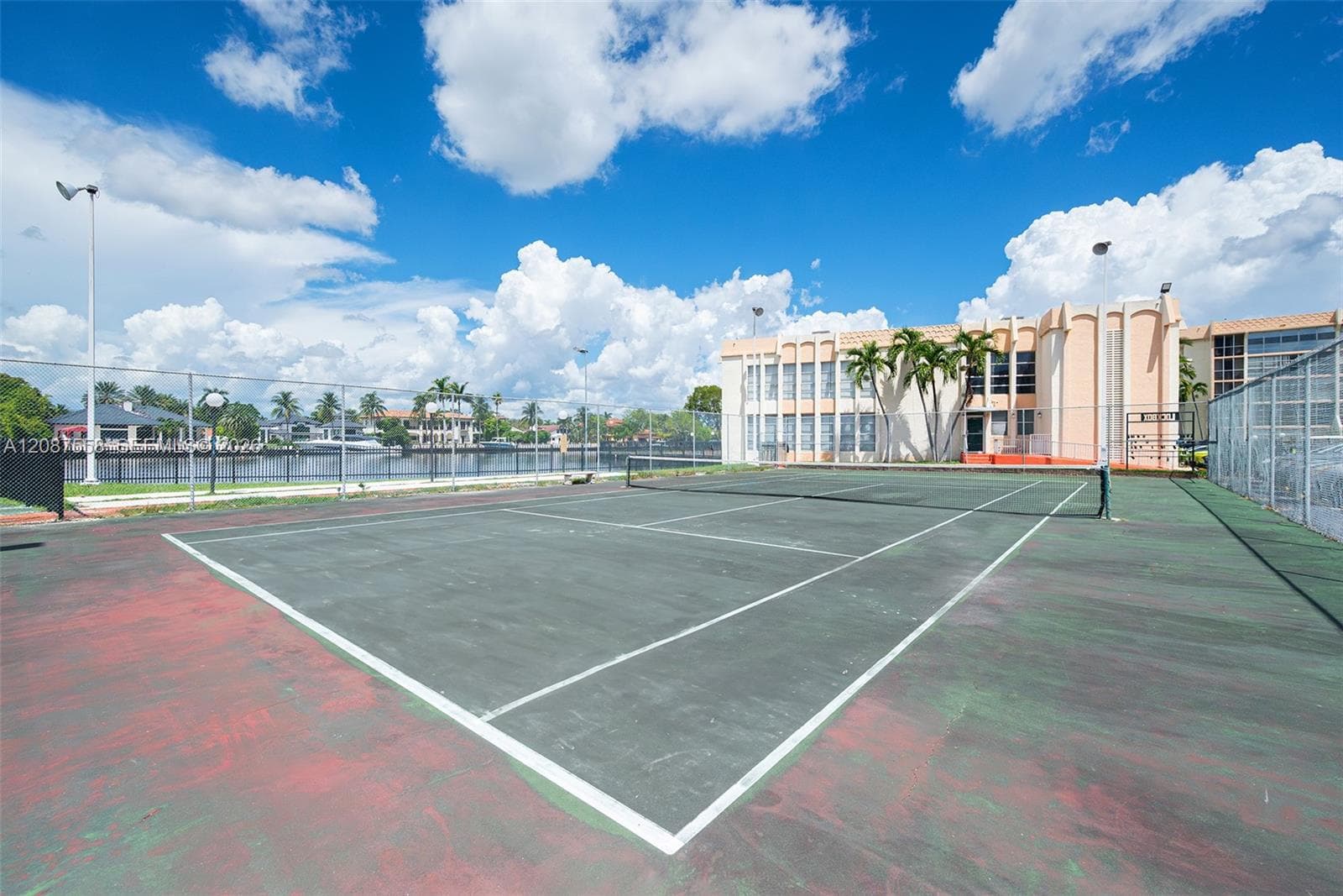 DESOTO PARK CONDO · #514 in Hallandale Beach - Photo 42