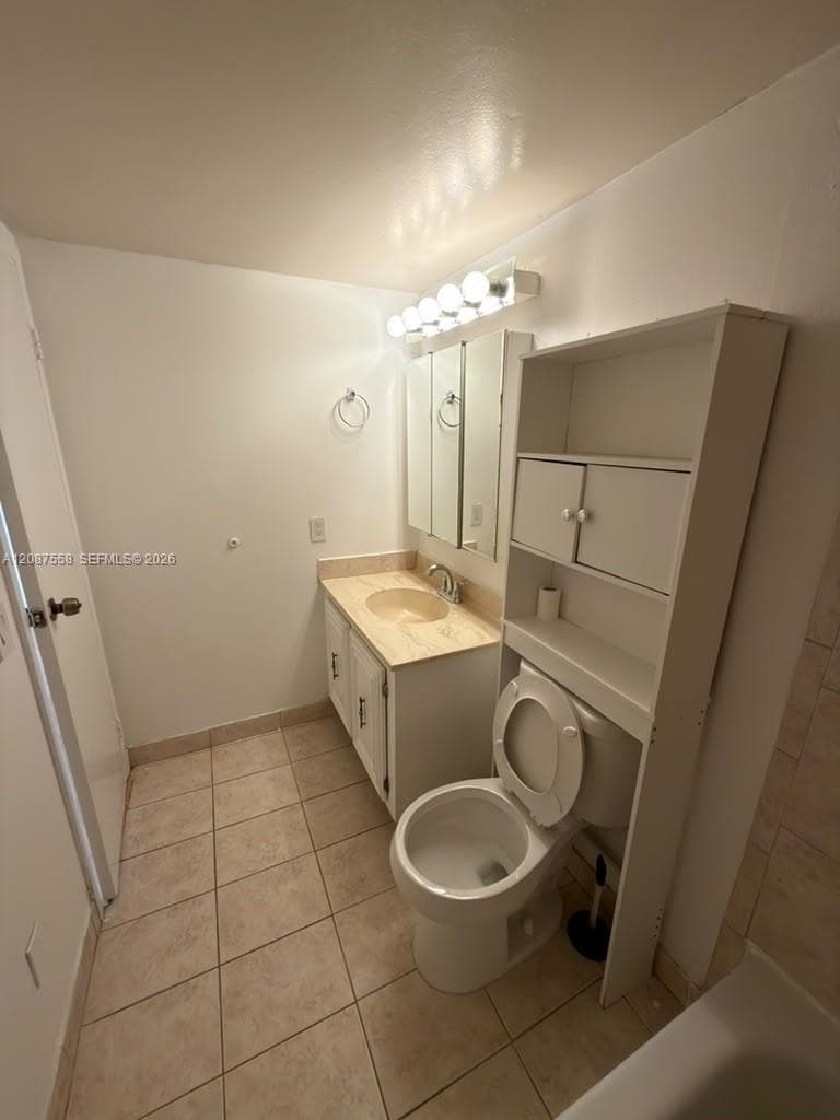 DESOTO PARK CONDO · #514 in Hallandale Beach - Photo 14