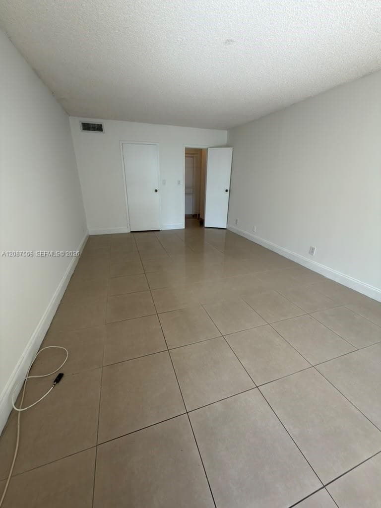 DESOTO PARK CONDO · #514 in Hallandale Beach - Photo 19