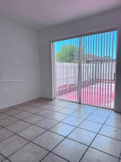 11102 SW 236th Ter photo 4