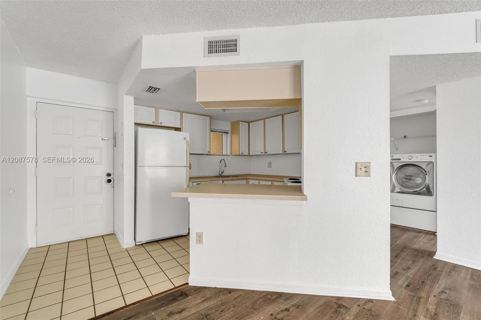 LAS VISTAS AT DORAL CONDO · #304 in Doral - Photo 9