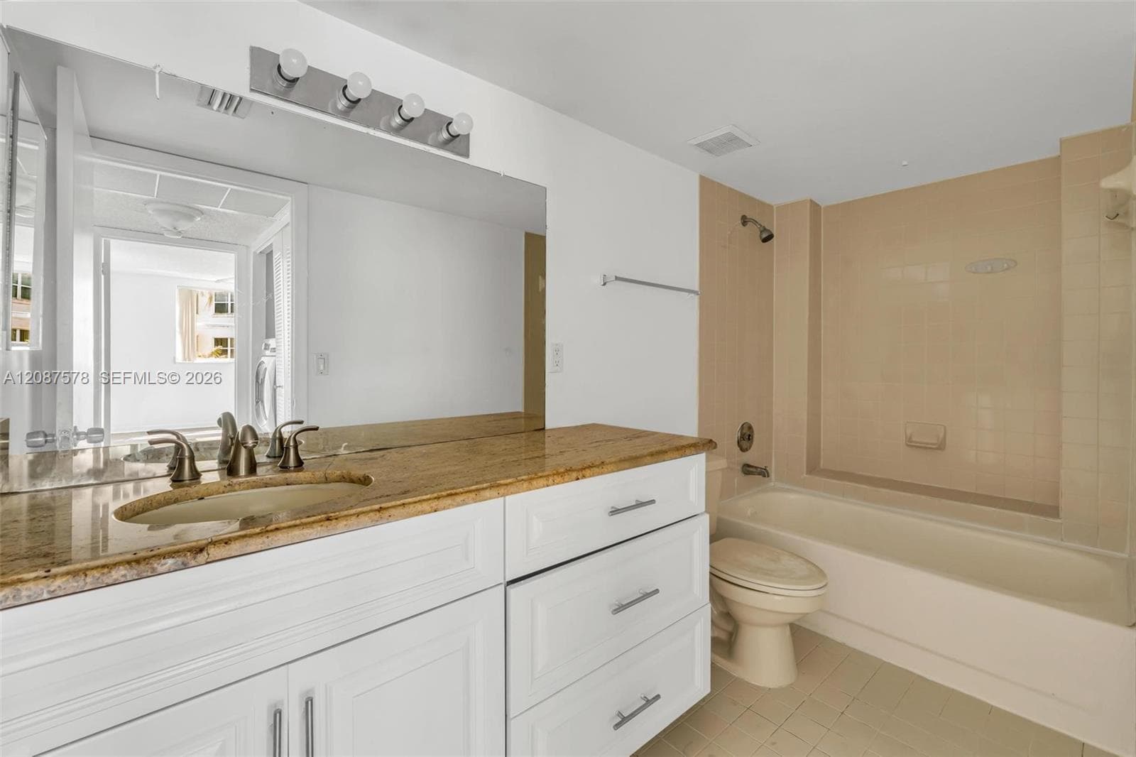 LAS VISTAS AT DORAL CONDO · #304 in Doral - Photo 21