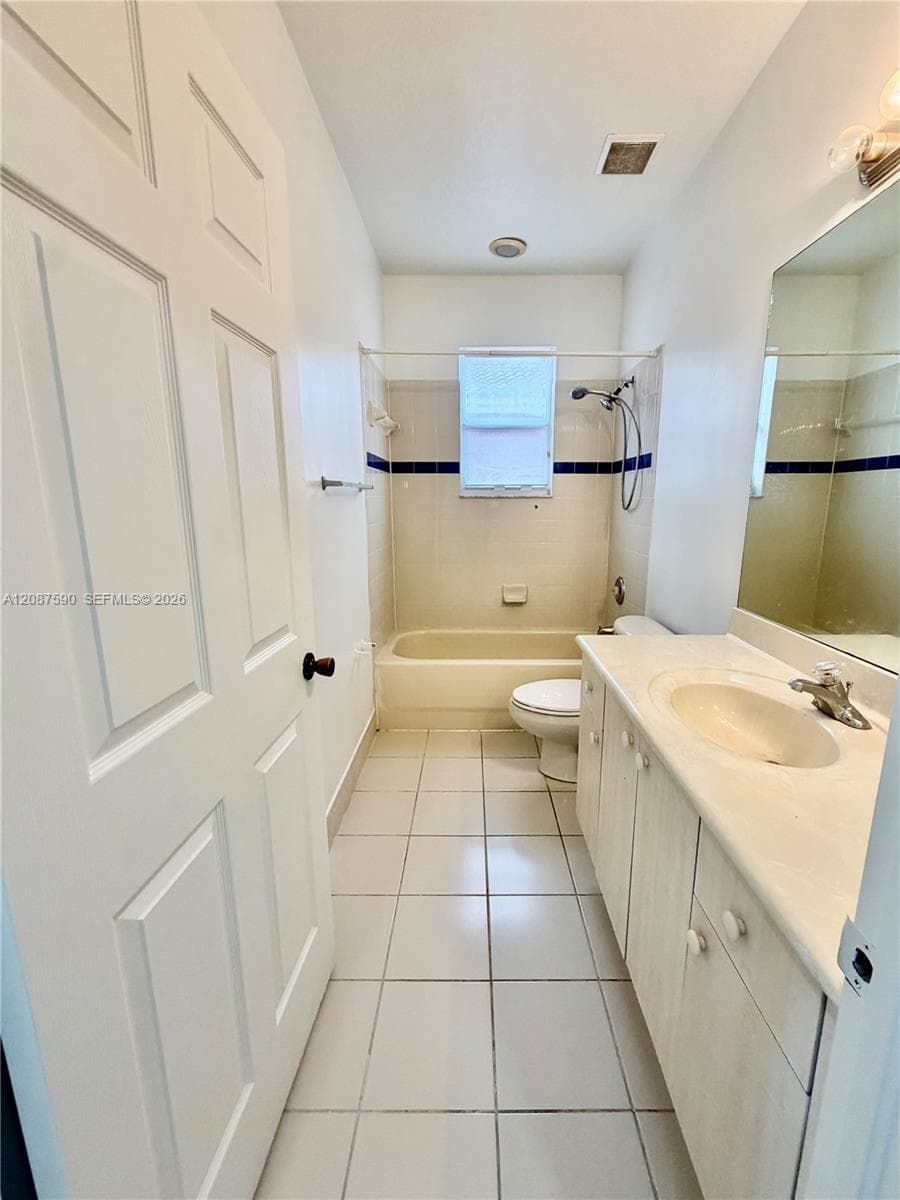 1548 SE 20th Ter photo 13