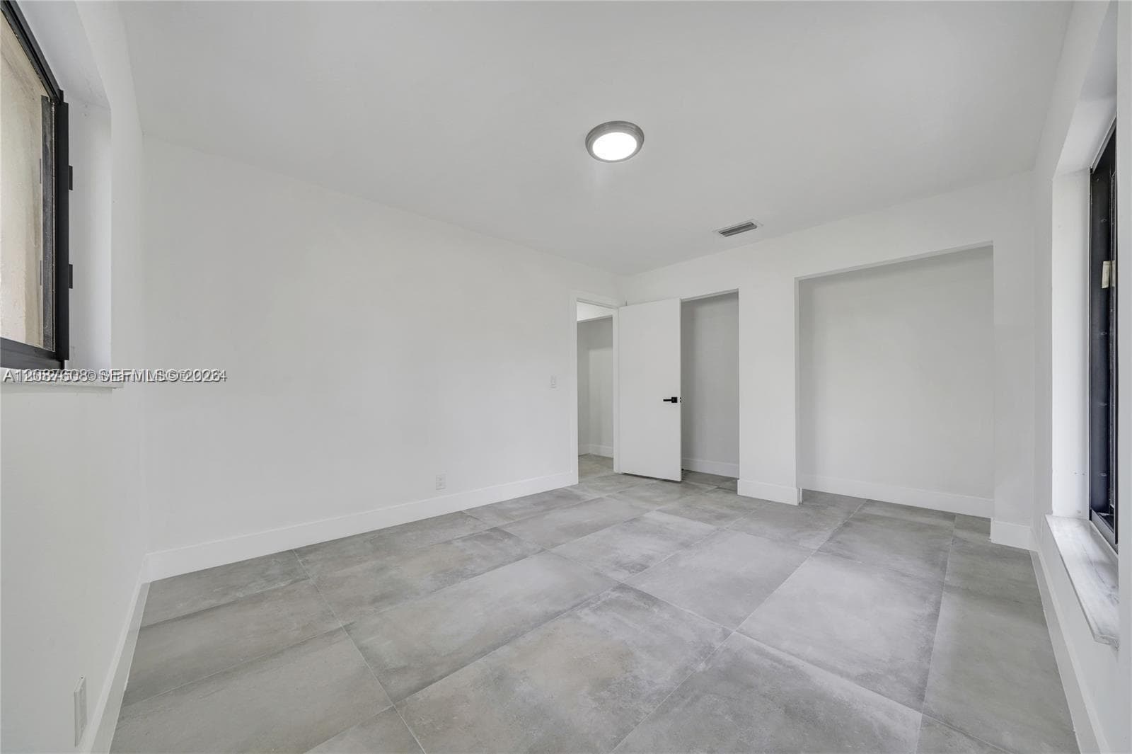 3352 Lakeview Blvd photo 14