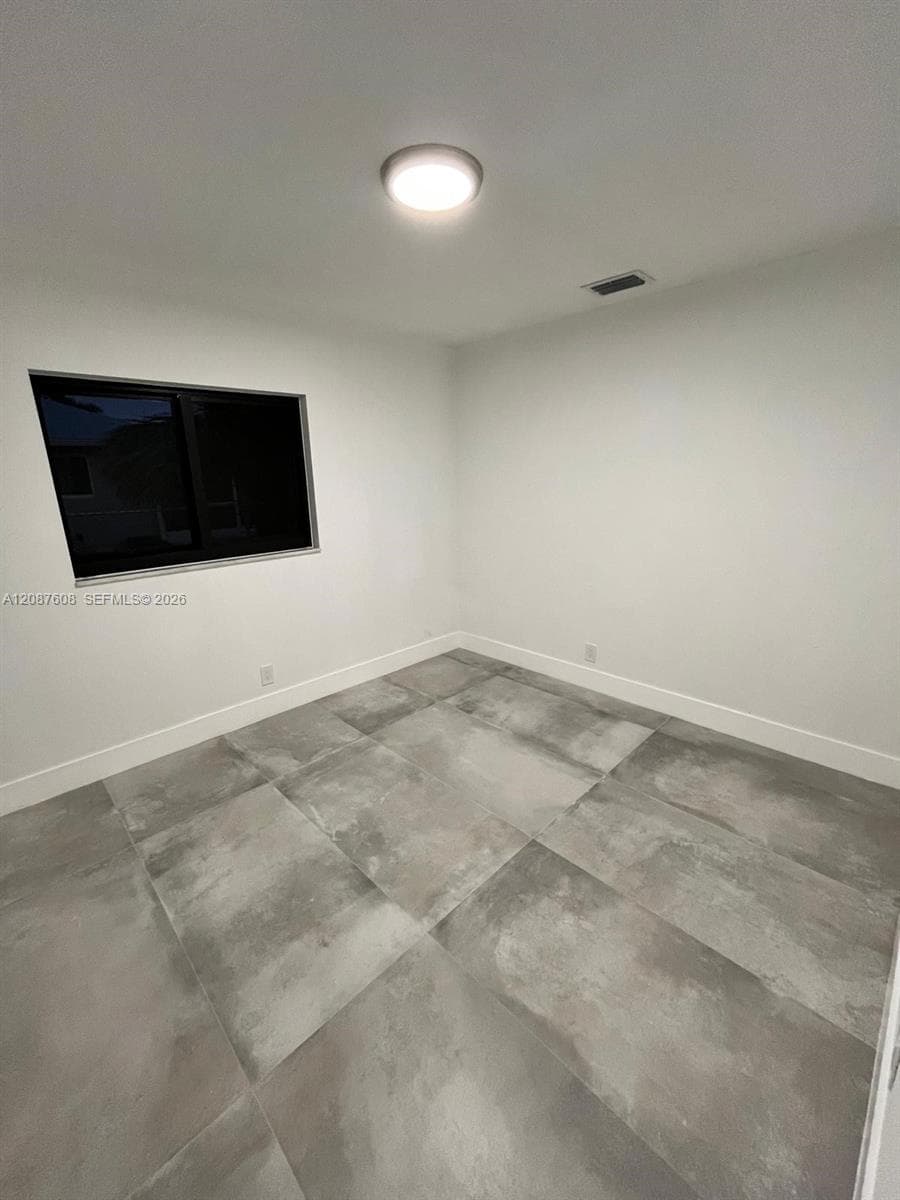 3352 Lakeview Blvd photo 15