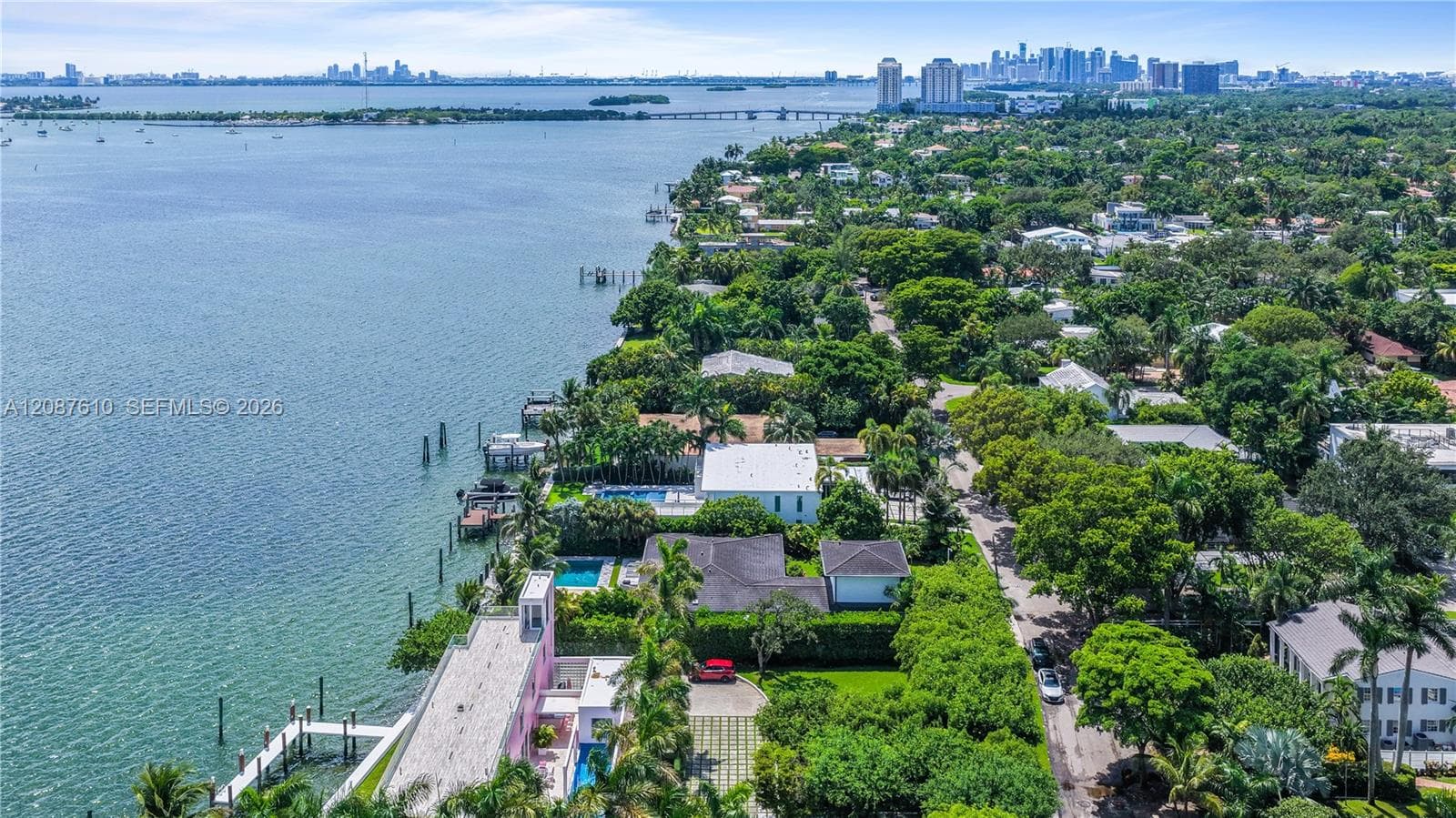 9301 N Bayshore Dr photo 99