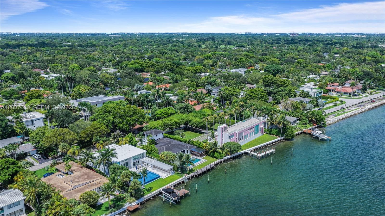 9301 N Bayshore Dr photo 104