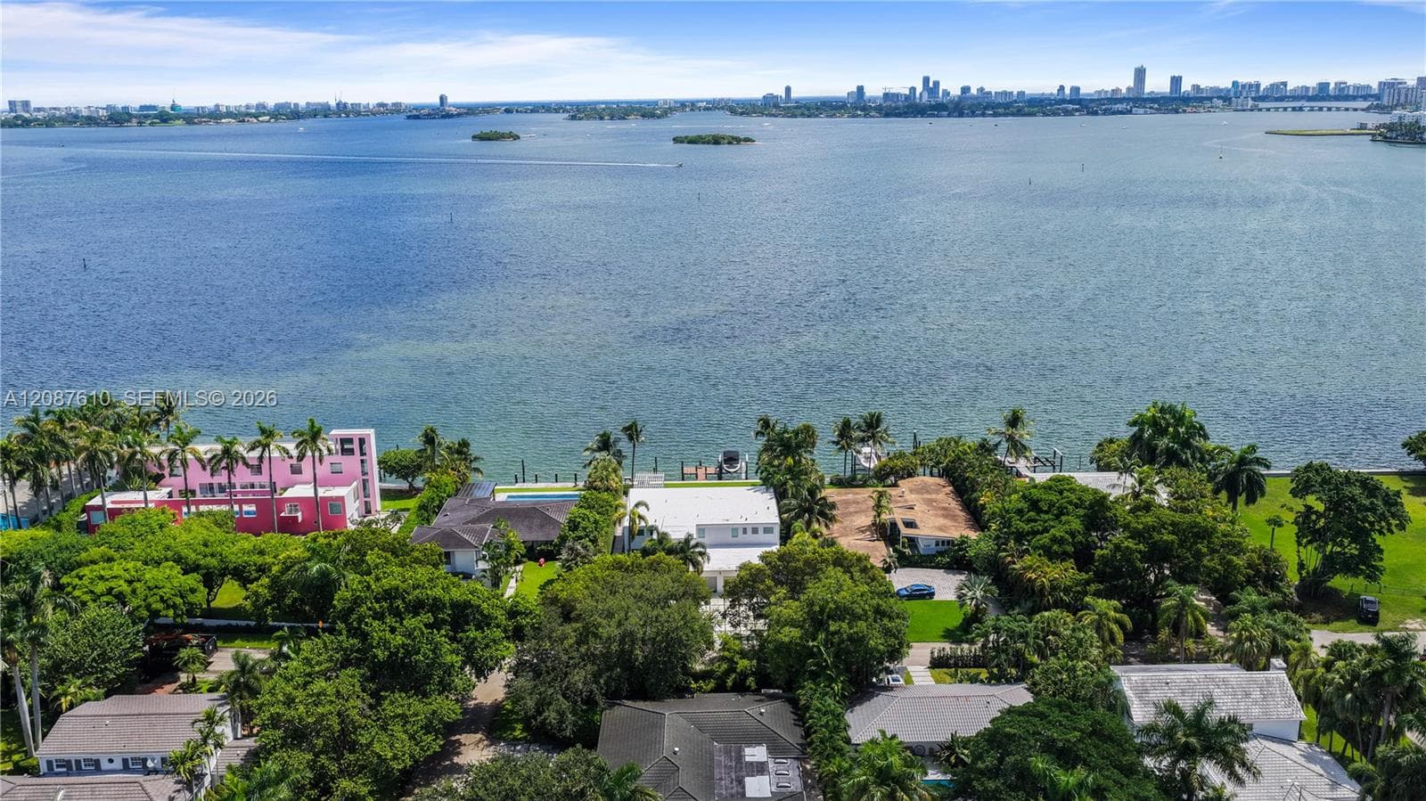 9301 N Bayshore Dr photo 86