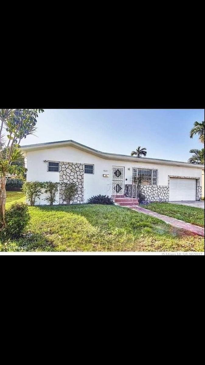 1310 NW 52nd St photo 4