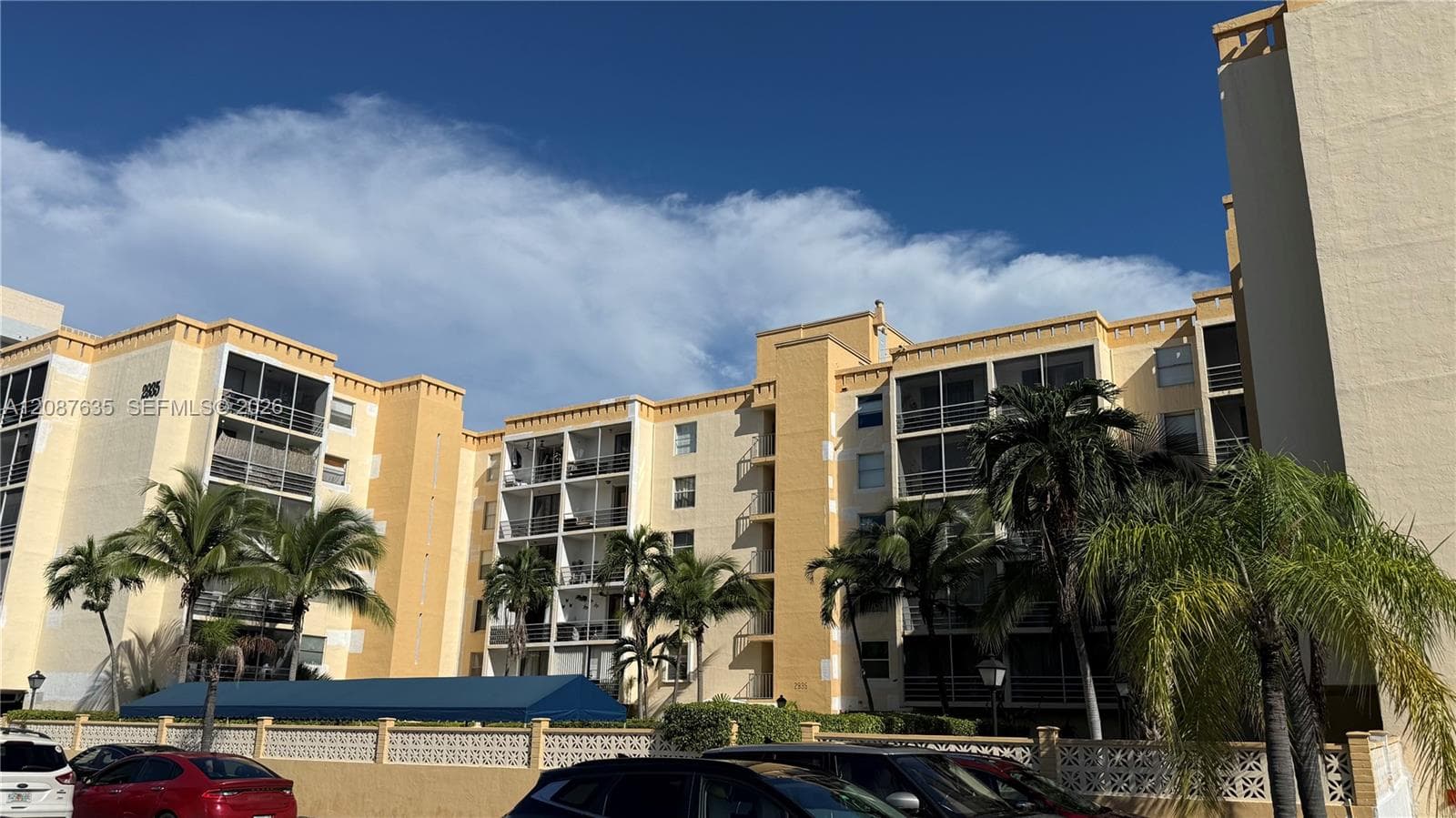 BAYSWATER COURT CONDO · #2Q in North Miami Beach - Photo 2