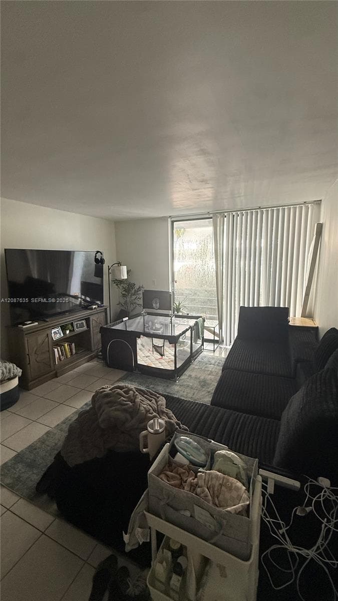 BAYSWATER COURT CONDO · #2Q in North Miami Beach - Photo 16