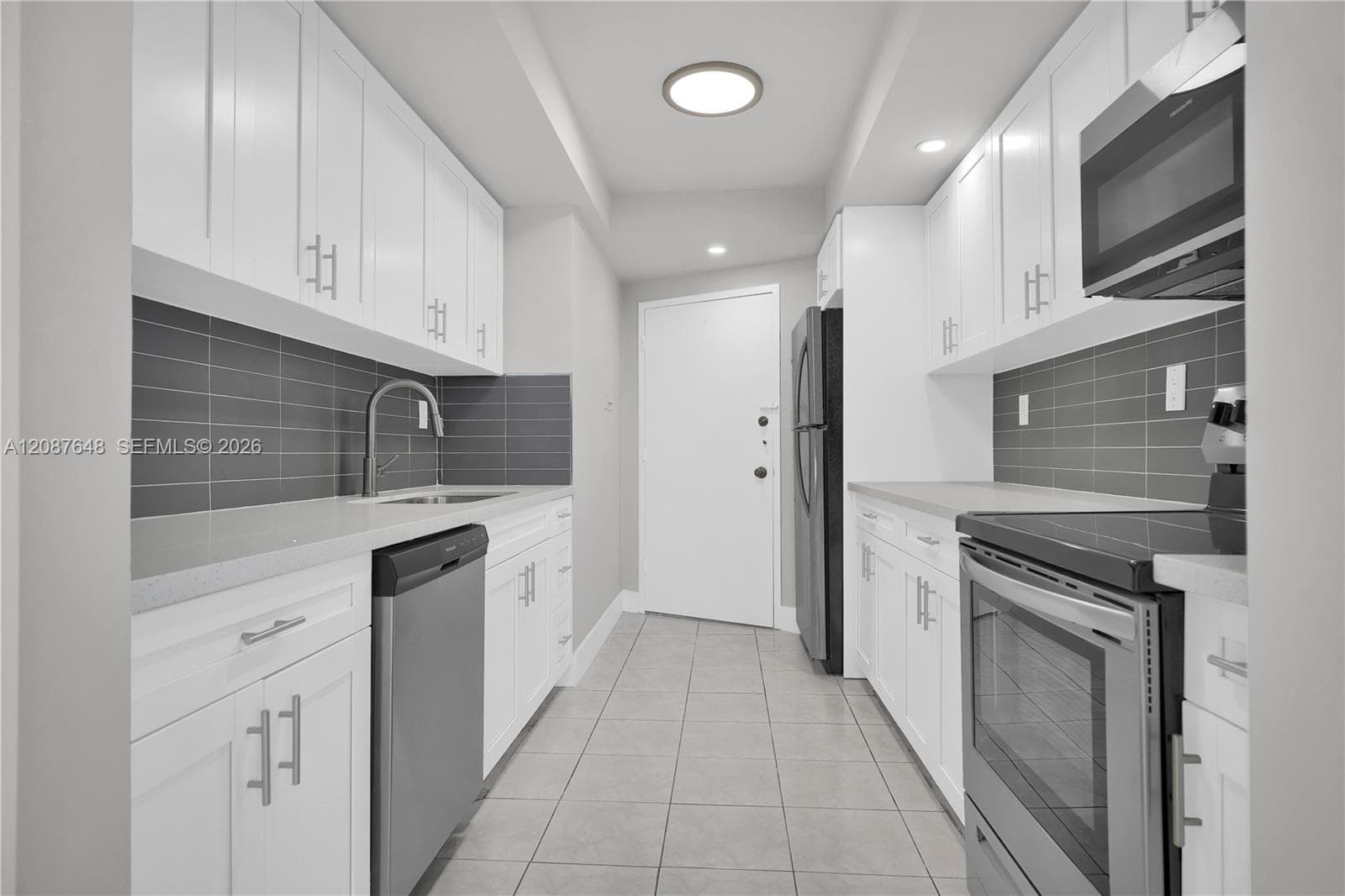 THE CARRIAGE HOUSE CONDO · #919 in Miami Beach - Photo 20